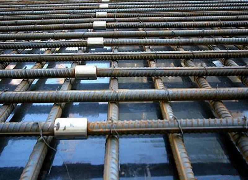 乐山为什么建楼房时，要在钢筋上加一排小圆环？原来作用这么大